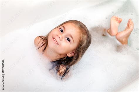 girl taking bath|1000+ Girl In Bath Pictures .